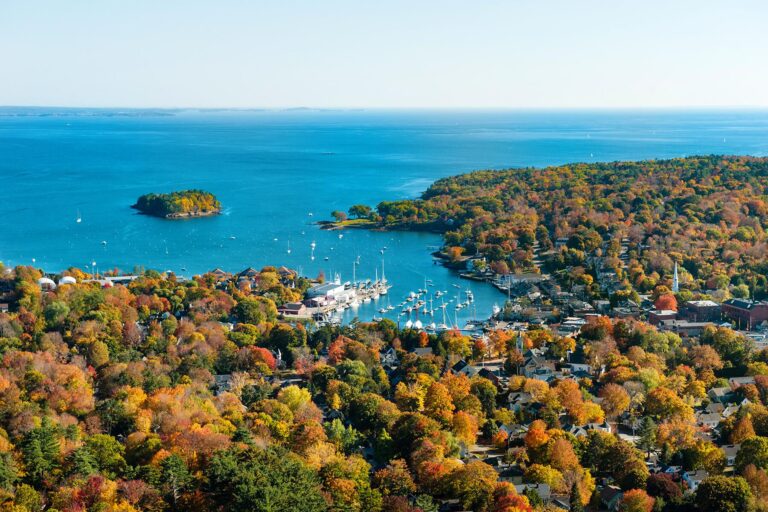 Cozy Cities To Visit In The Northeast This Fall